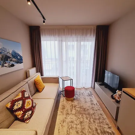 D2 Karpatia - 5d Apartment *