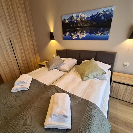 D2 Karpatia - 5d Apartment *